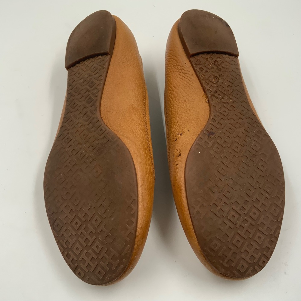 Tory Burch Tan Leather Ballet Flats with Gold Logo Medallion - Classic - Picture 8 of 9